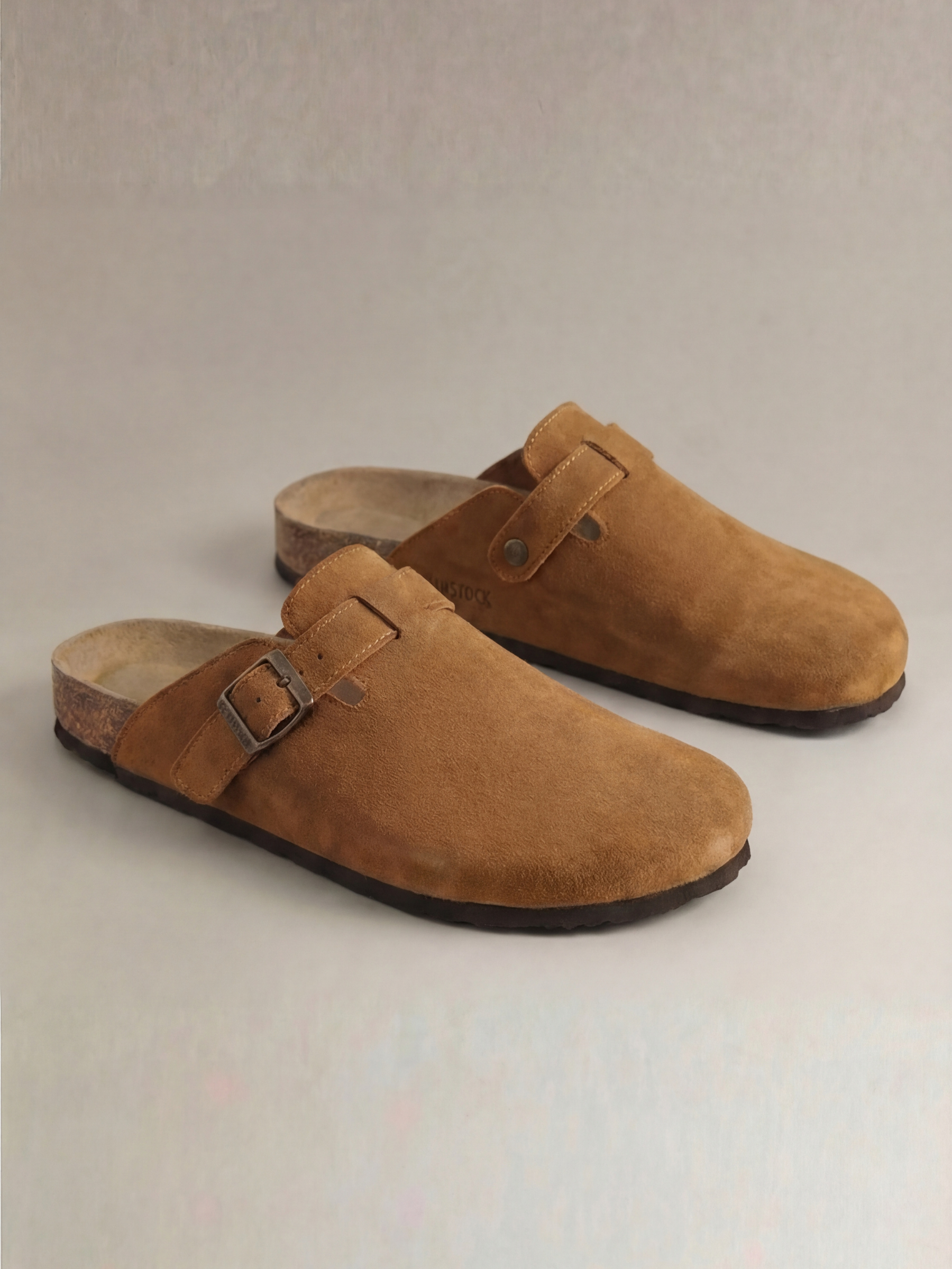 NOIR KHAKI CORK CLOGS