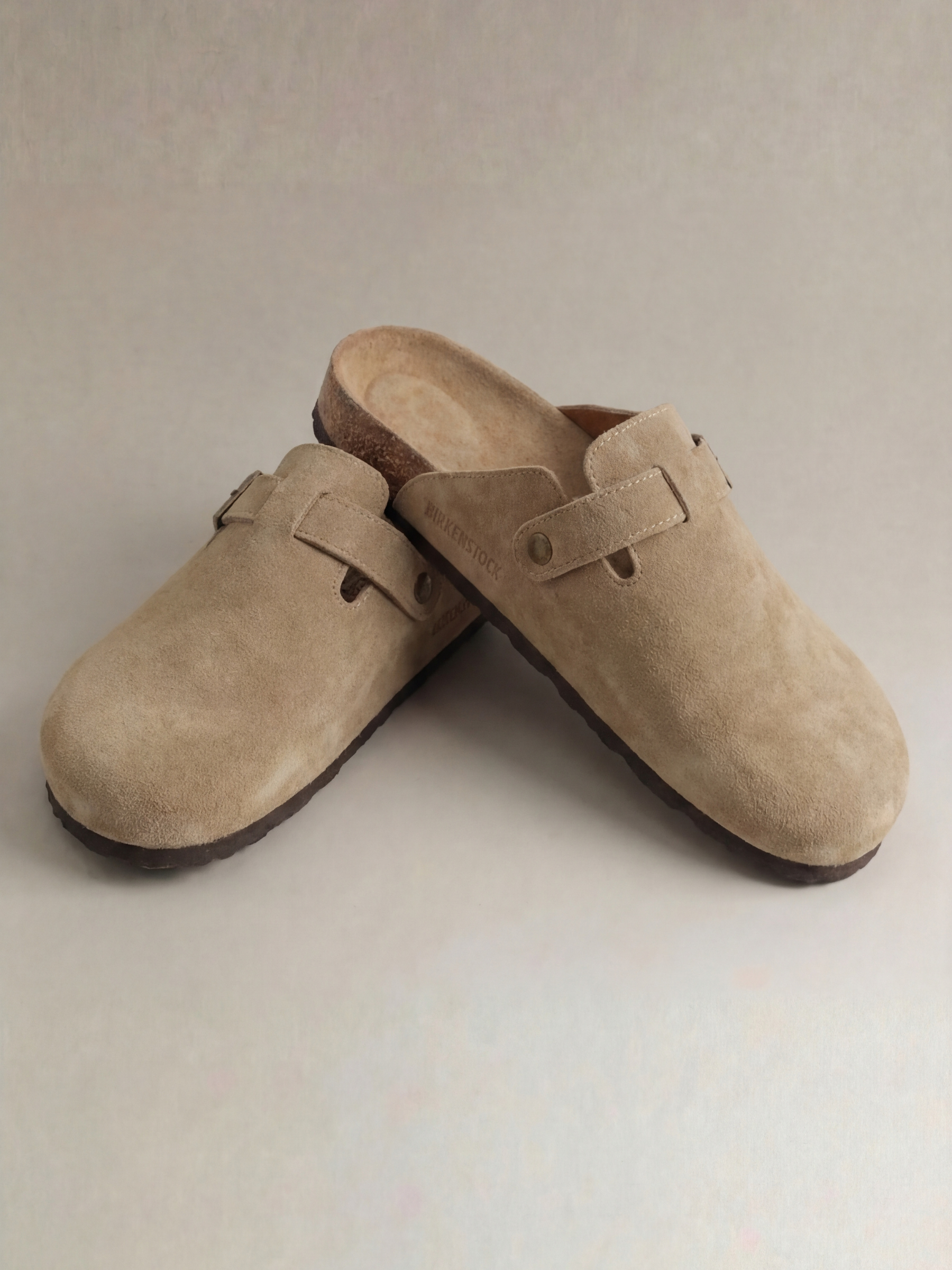 NOIR BEIGE CORK CLOGS